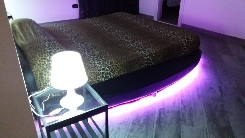 Pompei Holiday Rooms エクステリア 写真