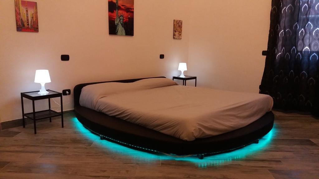 Pompei Holiday Rooms エクステリア 写真