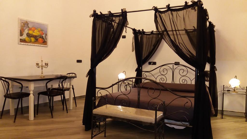 Pompei Holiday Rooms エクステリア 写真